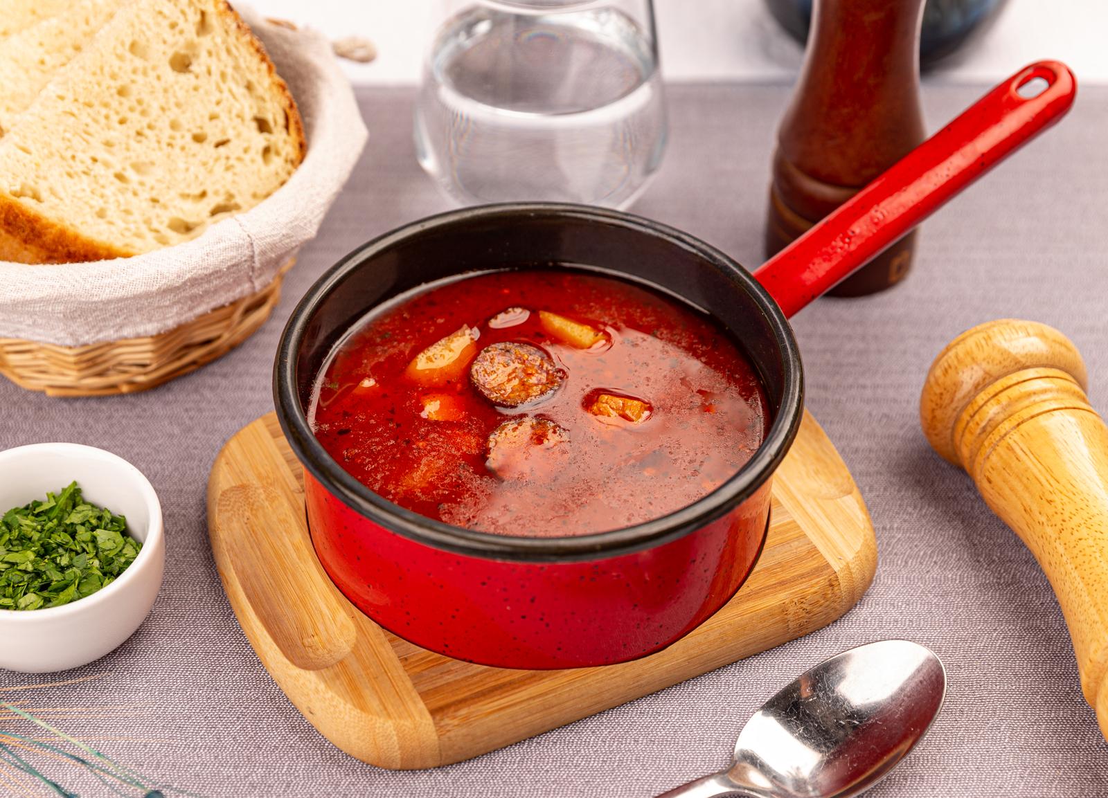 Gulaschsuppe Rezept: schnell, einfach &amp; lecker zubereitet
